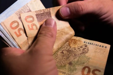 Governo divulga datas do pagamento do salário de junho e da primeira parcela do 13º